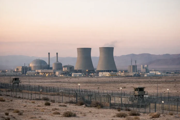 Ιράν: Η IAEA προειδοποιεί για κίνδυνο πυρηνικού ατυχήματος μετά το πλήγμα IAEA προειδοποίηση μετά το πλήγμα στη Νατάνζ