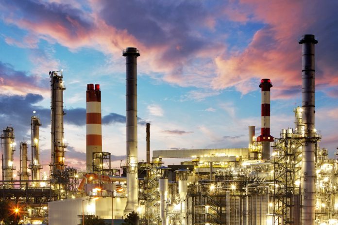 JP Morgan βλέπει Brent έως 120 δολάρια αν ο πόλεμος παραταθεί JP Morgan βλέπει Brent έως 120 δολάρια αν ο πόλεμος παραταθεί