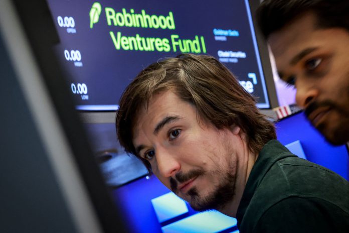 Αδύναμη πρεμιέρα για το Robinhood Ventures Fund I στη Wall Street Αδύναμη πρεμιέρα για το Robinhood Ventures Fund I στη Wall Street