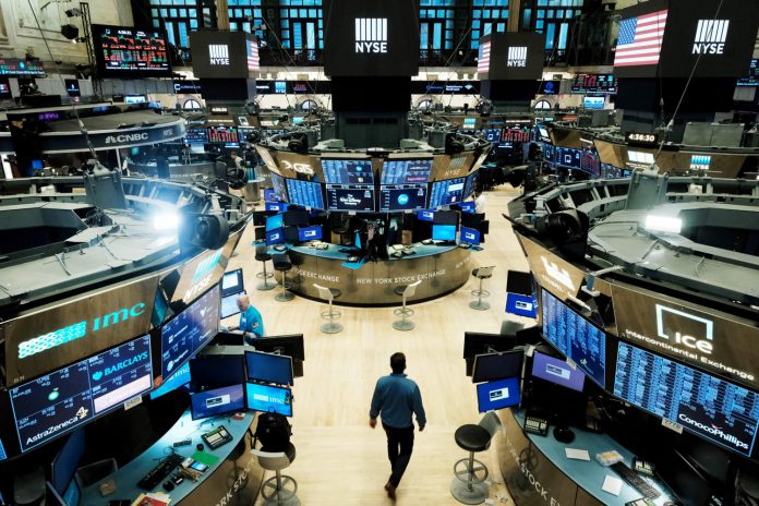 ΗΠΑ: Ισχυρή άνοδος στη Wall Street με φόντο την κρίση με Ιράν ΗΠΑ: Ισχυρή άνοδος στη Wall Street με φόντο την κρίση με Ιράν