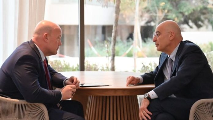 Ελληνοαμερικανική αμυντική σύμπλευση στο ΝΑΤΟ με φόντο την αστάθεια Ελληνοαμερικανική αμυντική σύμπλευση στο ΝΑΤΟ με φόντο την αστάθεια