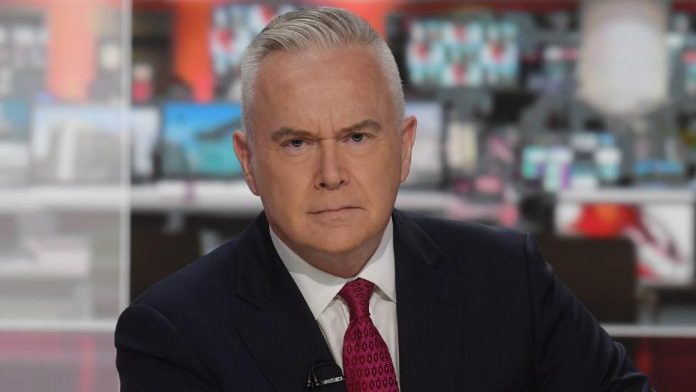 ΗΠΑ: Τηλεοπτικό δράμα για τον Huw Edwards ανοίγει νέο μέτωπο ηθικής ΗΠΑ: Τηλεοπτικό δράμα για τον Huw Edwards ανοίγει νέο μέτωπο ηθικής