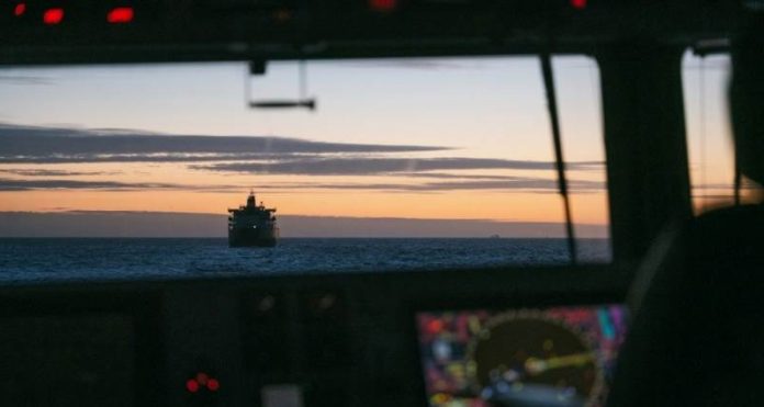Ομάν: Drones χτύπησαν δεξαμενή καυσίμων στο λιμάνι Duqm – δεύτερο επεισόδιο σε 48 ώρες, ανεβαίνει το ρίσκο στον Κόλπο Ομάν: Drones χτύπησαν δεξαμενή καυσίμων στο λιμάνι Duqm – δεύτερο επεισόδιο σε 48 ώρες, ανεβαίνει το ρίσκο στον Κόλπο