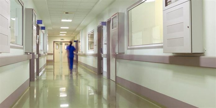24ωρη απεργία νοσοκομειακών γιατρών με αιχμή μισθούς και προσλήψεις 24ωρη απεργία νοσοκομειακών γιατρών με αιχμή μισθούς και προσλήψεις