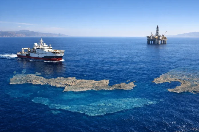 συμφωνία Chevron Helleniq υδρογονάνθρακες Νότια Κρήτη