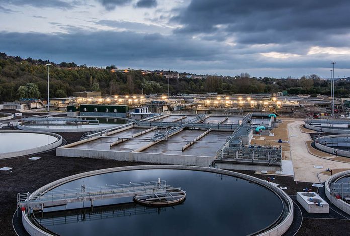 Η Yorkshire Water προσελκύει EQT παρά πρόστιμα για λύματα και μπόνους Η Yorkshire Water προσελκύει EQT παρά πρόστιμα για λύματα και μπόνους