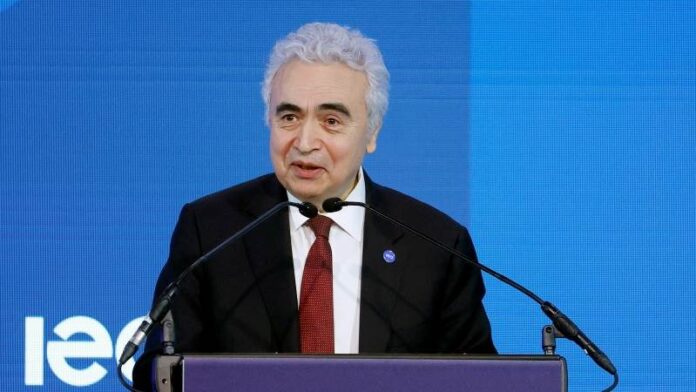 IEA: Απώλεια 13 εκατ. βαρελιών πετρελαίου λόγω κρίσης στο Ιράν IEA OR Μπιρόλ OR Birol OR Ιράν OR Iran OR πετρέλαιο OR petrelaio OR Middle East crisis OR Μέση Ανατολή