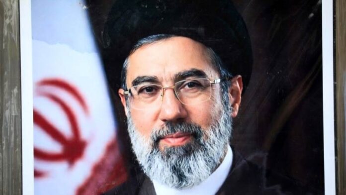 Ιράν OR Iran, Μοτζτάμπα Χαμενεΐ OR Mojtaba Khamenei, Περσικός Κόλπος OR Persian Gulf