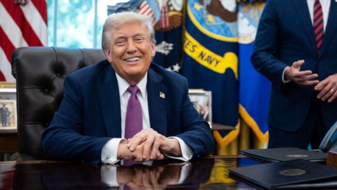 Donald Trump OR Ντόναλντ Τραμπ OR Trump OR Τραμπ, Iran OR Ιράν, ceasefire OR εκεχειρία