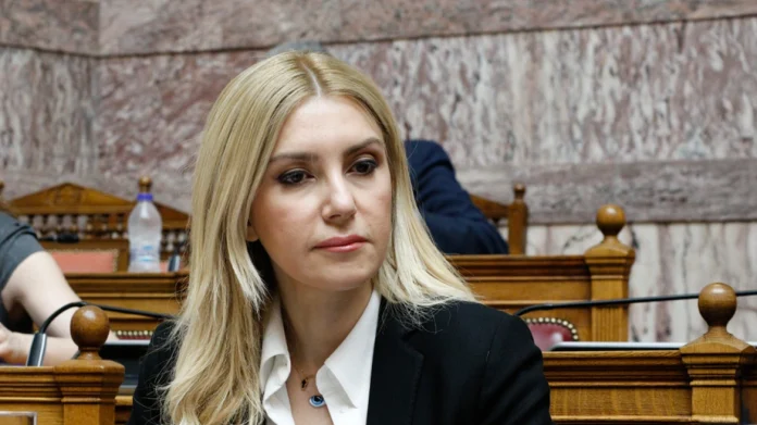 Διάλογοι Αραμπατζή – Μελά φέρνουν πολιτική θύελλα για τον ΟΠΕΚΕΠΕ Διάλογοι Αραμπατζή – Μελά φέρνουν πολιτική θύελλα για τον ΟΠΕΚΕΠΕ
