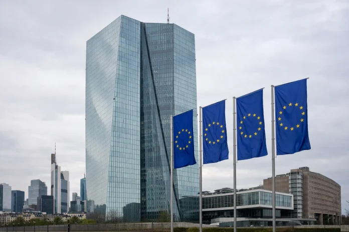 ΕΚΤ εμπορικές εντάσεις και επενδύσεις