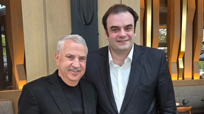 Πιερρακάκης – Φρίντμαν: Τεχνητή νοημοσύνη, γεωπολιτική και νέα παγκόσμια τάξη Πιερρακάκης – Φρίντμαν: Τεχνητή νοημοσύνη, γεωπολιτική και νέα παγκόσμια τάξη