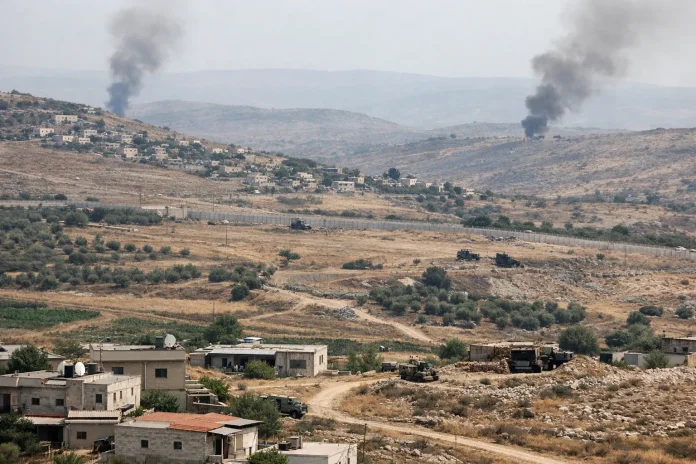 Ισραήλ κλιμακώνει στη Νότια Λιβάνη με πλήγματα σε θέσεις Χεζμπολάχ Ισραήλ Χεζμπολάχ επιθέσεις στον Λίβανο