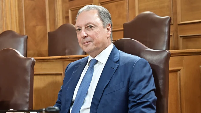 Λιβανός απολογείται για ΟΠΕΚΕΠΕ και υπερασπίζεται την ακεραιότητά του Λιβανός απολογείται για ΟΠΕΚΕΠΕ και υπερασπίζεται την ακεραιότητά του