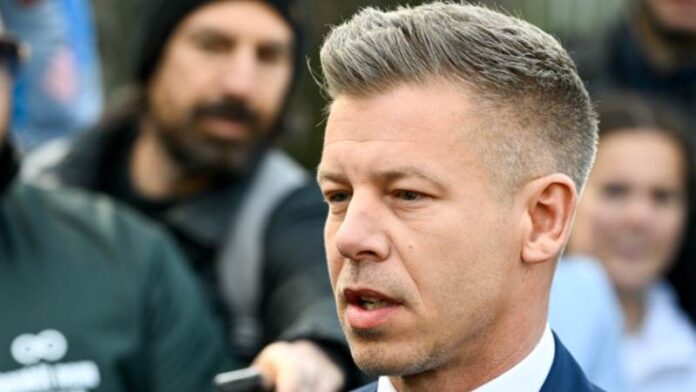 Ουγγαρία: Νίκη Τίζα επαναφέρει τη χώρα στον ευρωπαϊκό προσανατολισμό Ουγγαρία: Νίκη Τίζα επαναφέρει τη χώρα στον ευρωπαϊκό προσανατολισμό