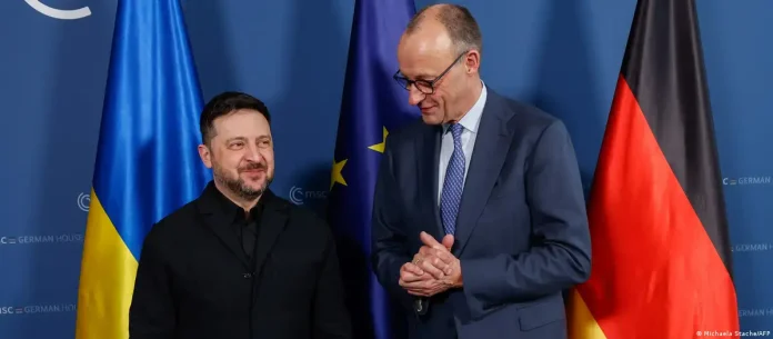 Γερμανία: Κόπωση, δαπάνες και πολιτικές τριβές στη στήριξη της Ουκρανίας Γερμανία: Κόπωση, δαπάνες και πολιτικές τριβές στη στήριξη της Ουκρανίας