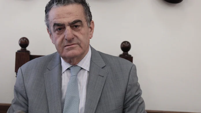 Αθανασίου κατάκρινε δίωξη για ΟΠΕΚΕΠΕ και μιλά για ανύπαρκτη παράβαση Αθανασίου κατάκρινε δίωξη για ΟΠΕΚΕΠΕ και μιλά για ανύπαρκτη παράβαση