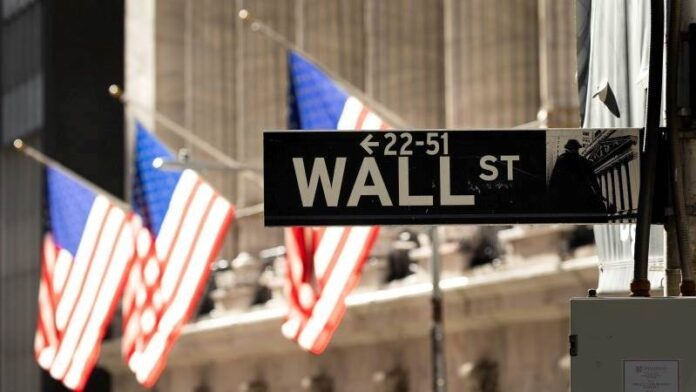ΗΠΑ: Πτώση στη Wall Street μετά τις νέες απειλές Τραμπ κατά Ιράν Trump OR Τραμπ