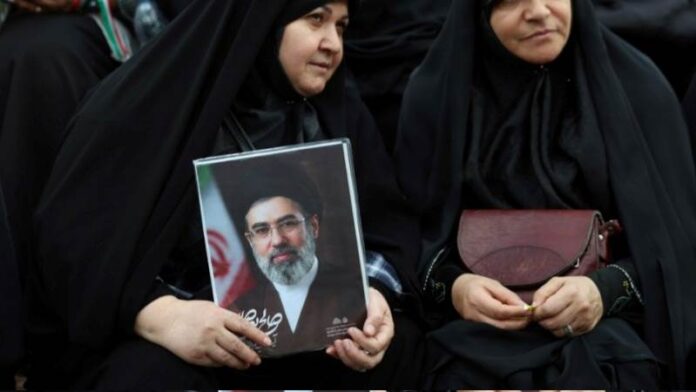Ιράν OR Iran, ΗΠΑ OR USA, Ντόναλντ Τραμπ OR Donald Trump, Μοσέν Ρεζαέι OR Mohsen Rezaee, Μοτζτάμπα Χαμενεΐ OR Mojtaba Khamenei