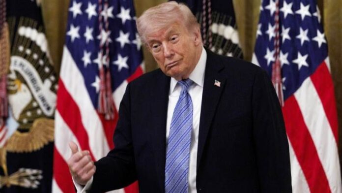 Donald Trump OR Τραμπ ICE OR Υπηρεσία Μετανάστευσης και Τελωνείων NICE