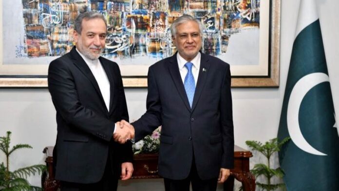 Ιράν OR Iran, Πακιστάν OR Pakistan, Αραγτσί OR Araghchi, Ισάκ Νταρ OR Ishaq Dar, Τραμπ OR Trump