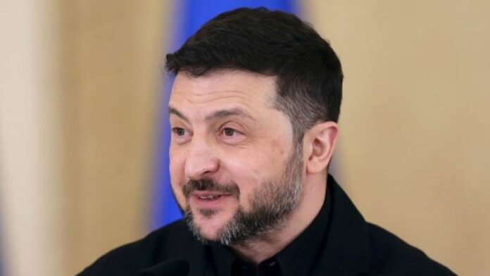Ουκρανία: Ο Ζελένσκι «επιτρέπει» την Παρέλαση Νίκης στη Μόσχα Βολοντίμιρ Ζελένσκι OR Volodymyr Zelensky OR Ζελένσκι, Ντόναλντ Τραμπ OR Donald Trump, Ρωσία OR Russia, Ουκρανία OR Ukraine