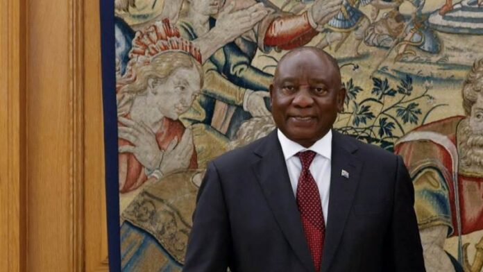 Cyril Ramaphosa OR Σίριλ Ραμαφόσα OR Ramaphosa OR Phala Phala OR Νοτια Αφρικη OR South Africa