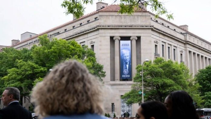 Baltimore bridge OR γεφυρα Βαλτιμορης OR Francis Scott Key OR US DoJ OR Υπουργειο Δικαιοσυνης ΗΠΑ OR Synergy Marine OR ναυτιλια