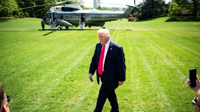 Trump OR Τραμπ Huang OR Χουάνγκ Air Force One Λευκός Οίκος White House