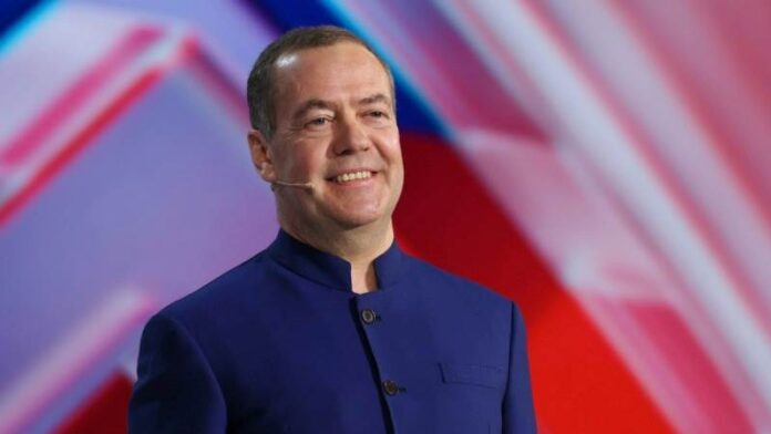 Medvedev OR Μεντβέντεφ Baltics OR Βαλτικές Ρωσία OR Russia ΝΑΤΟ OR NATO Kaliningrad OR Καλίνινγκραντ