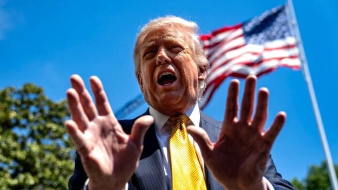 Donald Trump OR Τραμπ OR Trump, White House OR Λευκός Οίκος, USA politics OR αμερικανική πολιτική