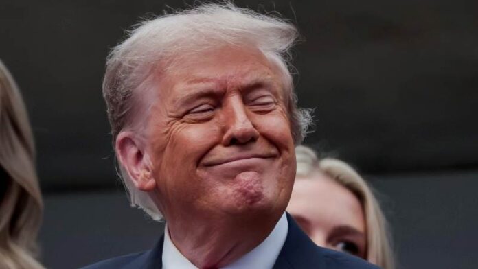 Trump OR Τραμπ Πολωνία ΝΑΤΟ