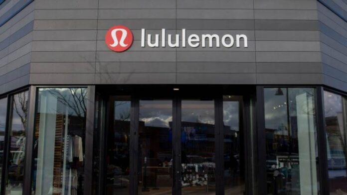 Lululemon OR Λουλουλεμον Chip Wilson OR Τσιπ Γουίλσον