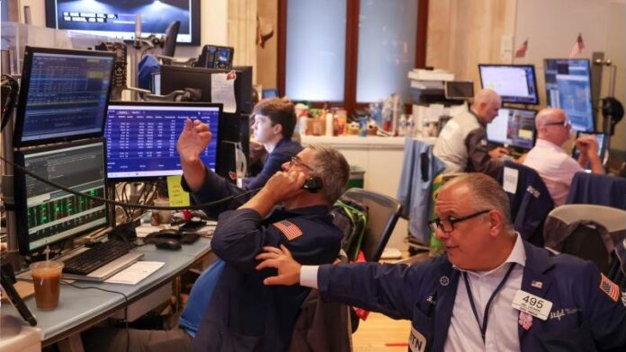 Wall Street OR Γουόλ Στριτ