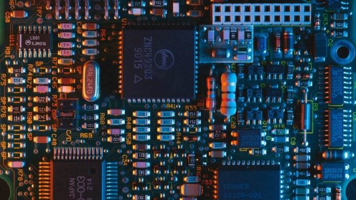 European Union OR Ευρωπαϊκή Ένωση ημιαγωγοί chips