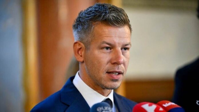 Ουγγαρία: Μάγκιαρ ανακοινώνει πολιτική συμφωνία για παγωμένα κονδύλια Ουγγαρία OR Hungary, Πέτερ Μάγκιαρ OR Peter Magyar, Ούρσουλα φον ντερ Λάιεν OR Ursula von der Leyen
