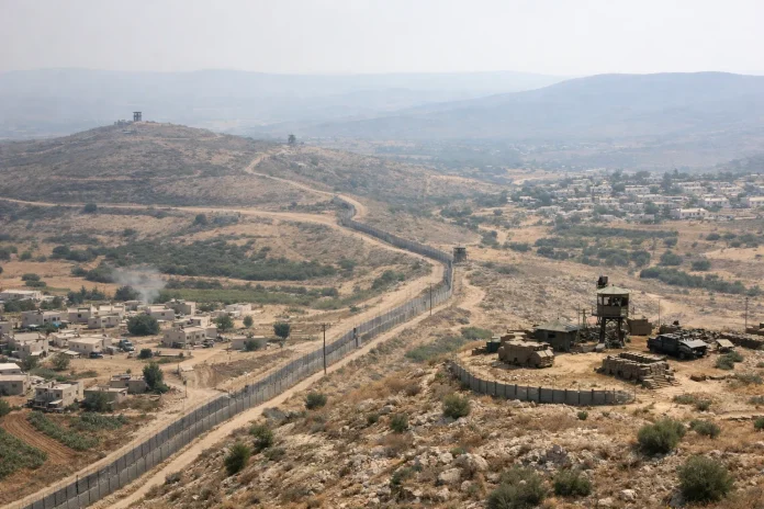 Νέες επιδρομές του Ισραήλ κατά Χεζμπολάχ κλιμακώνουν την ένταση στον Λίβανο Ισραηλινές επιδρομές στη Χεζμπολάχ στον Νότιο Λίβανο