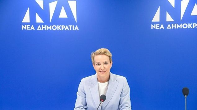 Αλεξάνδρα Σδούκου OR Sdoukou, Αλέξης Τσίπρας OR Tsipras, Νέα Δημοκρατία OR Nea Dimokratia, Νίκος Ανδρουλάκης OR Androulakis, Άδωνις Γεωργιάδης OR Georgiadis
