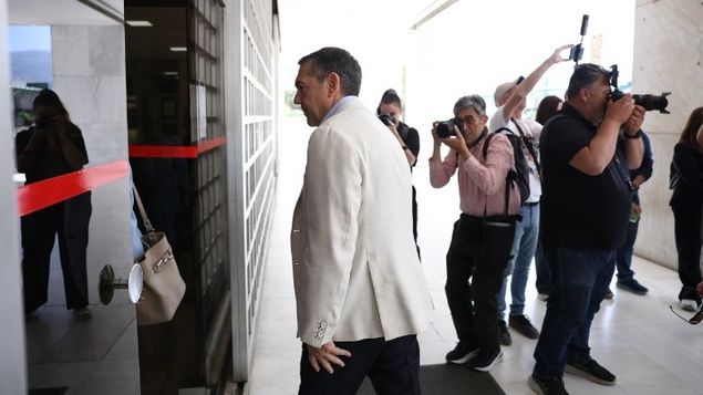 Ο Αλέξης Τσίπρας καταθέτει στον Άρειο Πάγο την ΕΛΑΣ Αλέξης Τσίπρας OR Alexis Tsipras, Ελληνική Αριστερή Συμπαράταξη OR Elliniki Aristeri Symparataxi, Άρειος Πάγος OR Areios Pagos