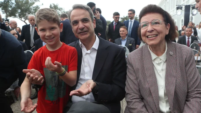 Μητσοτάκης: Στροφή στη δυτική Θεσσαλονίκη με έργα υποδομής Μητσοτάκης: Στροφή στη δυτική Θεσσαλονίκη με έργα υποδομής