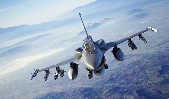 Εσθονία: Ρουμανικό F-16 καταρρίπτει ουκρανικό drone πάνω από ΝΑΤΟ Εσθονία: Ρουμανικό F-16 καταρρίπτει ουκρανικό drone πάνω από ΝΑΤΟ