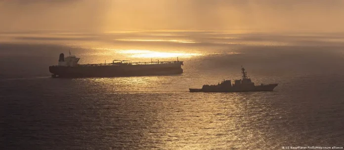 Κρίσιμη δοκιμασία για την εκεχειρία ΗΠΑ‑Ιράν στα στενά του Ορμούζ Κρίσιμη δοκιμασία για την εκεχειρία ΗΠΑ‑Ιράν στα στενά του Ορμούζ