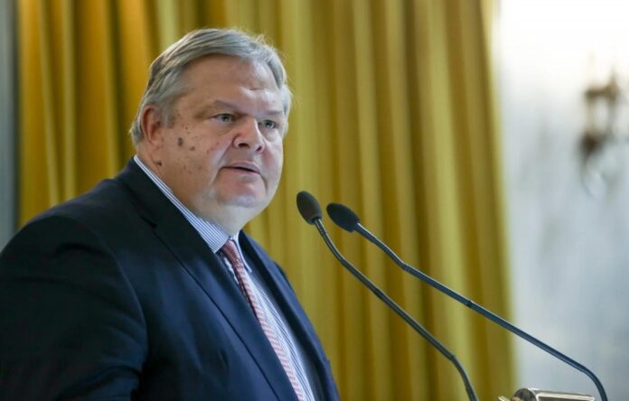 Βενιζέλος: Ευκαιρία για ενεργητική στρατηγική σε ελληνοτουρκικά και Σύνταγμα Βενιζέλος: Ευκαιρία για ενεργητική στρατηγική σε ελληνοτουρκικά και Σύνταγμα