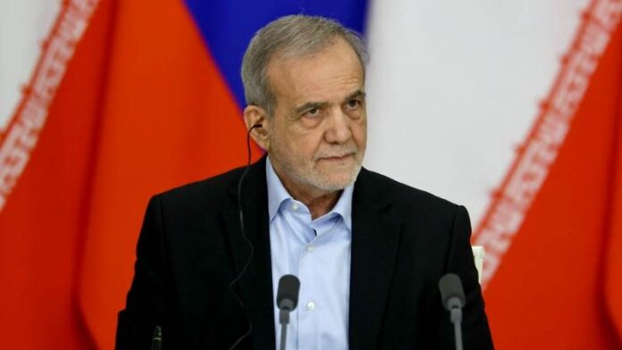 Ιράν: Η κυβέρνηση διαψεύδει φήμες παραίτησης του Πεζεσκιαν Ιράν OR Iran, Μασουντ Πεζεσκιαν OR Masoud Pezeshkian, Μοτζταμπά Χαμενεΐ OR Mojtaba Khamenei