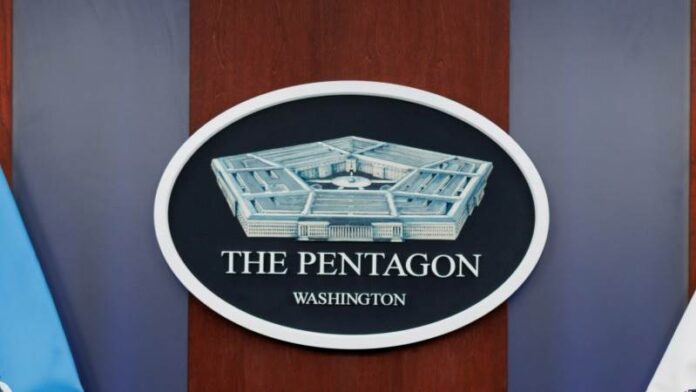 Πεντάγωνο OR Pentagon, Ντόναλντ Τραμπ OR Donald Trump