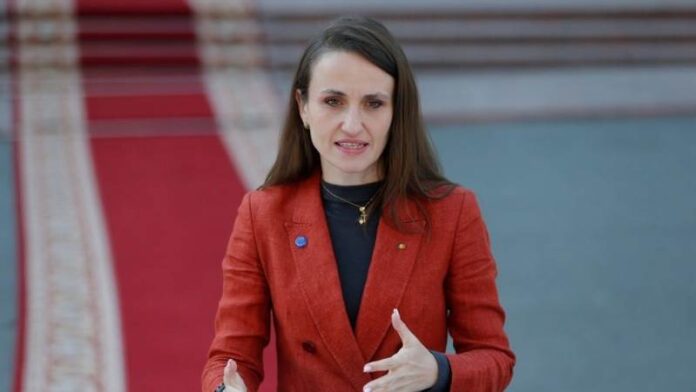Ρουμανία: Βουκουρέστι ανακοινώνει ενίσχυση αντιαεροπορικής άμυνας με συμμάχους Ρουμανία OR Romania, ΝΑΤΟ OR NATO, Οάνα Τόιου OR Oana Toiu, Ουκρανία OR Ukraina