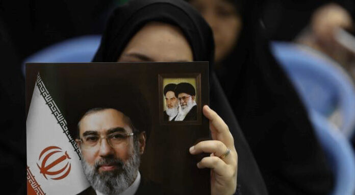 Ιράν OR Iran, Μοτζταμπά Χαμενεΐ OR Mojtaba Khamenei, Ντόναλντ Τραμπ OR Donald Trump