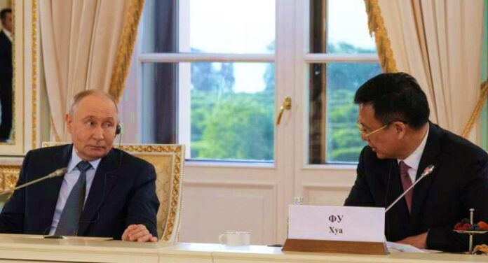 Βλαντίμιρ Πούτιν OR Vladimir Putin OR Πούτιν, Ρωσία OR Russia, Ουκρανία OR Ukraine, Ιράν OR Iran