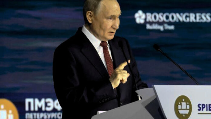 Βλαντίμιρ Πούτιν OR Vladimir Putin, Ρωσία OR Rosia, Ευρωπαϊκή Ένωση OR European Union