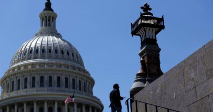 Donald Trump OR Ντόναλντ Τραμπ, US Senate OR Γερουσία ΗΠΑ, Immigration bill OR νομοσχέδιο μετανάστευσης